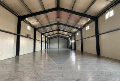 Spațiu industrial, de 1,093 mp, în Central