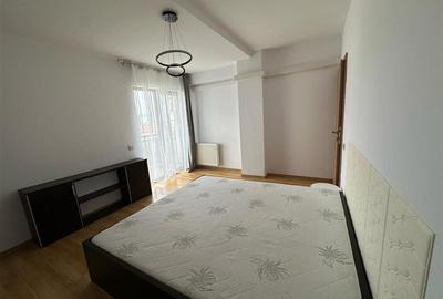 Inchiriere apartament 3 camere modern bloc nou zona Centrala- strada Horea - 13
