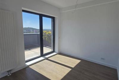 Silk, 4 camere duplex . Bloc nou - 3