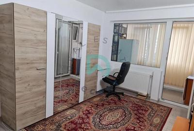 Garsonieră decomandată în Gării
