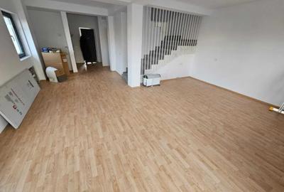 Duplex cu 5 camere în Odăi