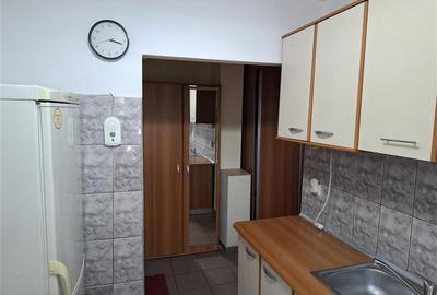 Apartament 2 camere, et 3, CT, mobilat si utilat, Gara - 9