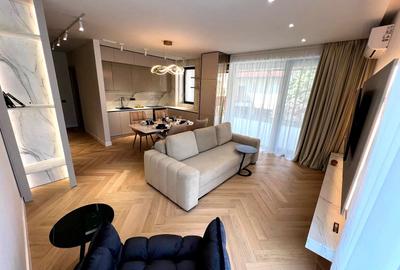 Apartament cu 2 camere decomandat în Pipera