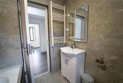 Casă individuală de vânzare mobilat utilat ,4 camere , 2 băi - 13
