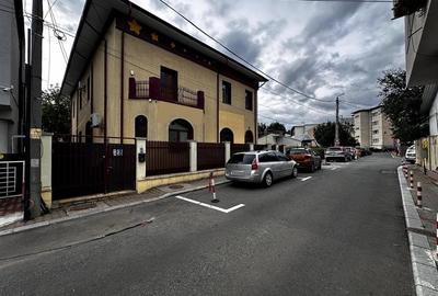 Casa sau spatii, de la 30mp la 300mp, Iasi, centru, str. Vovideniei - 7