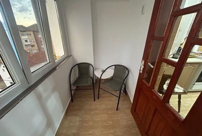 Apartament 2 camere, decomandat - Cugir - 10