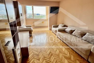 Apartament cu 3 camere, 70 mp, decomandat, Zona Fortuna - 1