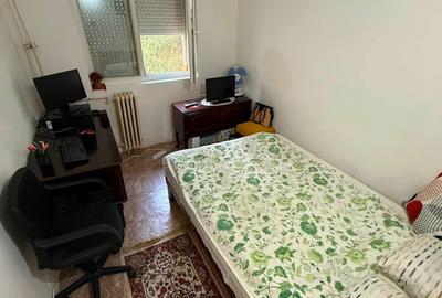Apartament 4 camere Rovine-Posta , Etaj 1 - 5