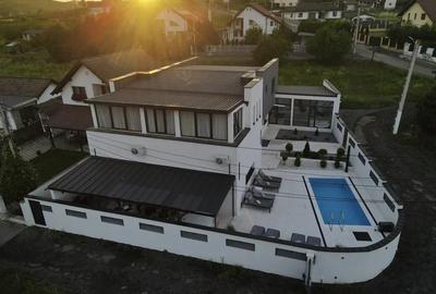 Vand in Santana casa moderna cu 5 camere,living, piscine, jcuzzi, villa premium - 2