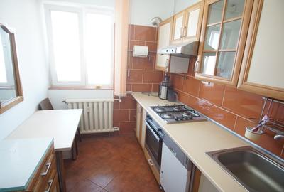 Mihalache Piata Chibrit Metrou 1 Mai in fata blocului 2 Camere Contract ANAF - 2