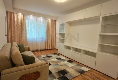 Apartament cu 3 camere decomandat, mobilat în Crângași