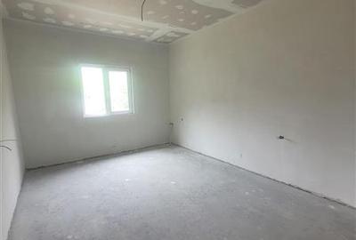 Casa de Vanzare Lumina Finisata la Cheie, Aproape de Centru - 9
