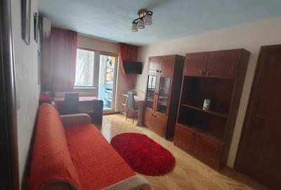 Apartament cu 2 camere semidecomandat în Șagului