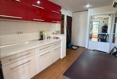 Apartament cu 2 camere decomandat în Anda