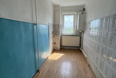 De vânzare apartament 2 camere etaj intermediar 42mp - 7