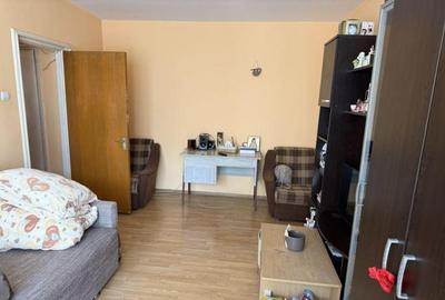 Dristor metrou-stradal-metrou în fata blocului. - 1