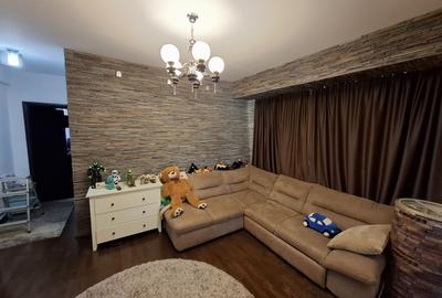 Apartament cu 3 camere decomandat, mobilat în Trocadero