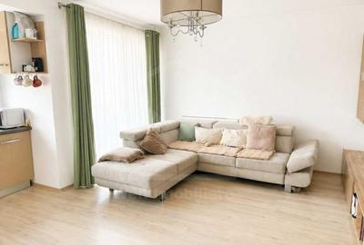 Apartament cu 2 camere semidecomandat, mobilat în Între Lacuri