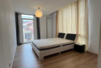 Apartament 3 camere Jolie Ville 160 mp - 2