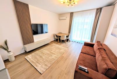 Apartament cu 2 camere decomandat, mobilat în Central