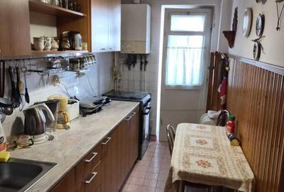 Apartament cu 3 camere decomandat, mobilat în Mănăștur