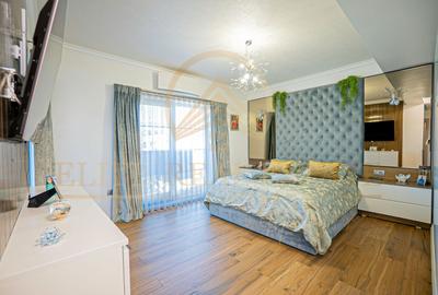 Mamaia Sat - Casă ultra-modernă de lux  – 5 camere, 4 dormitoare. - 12