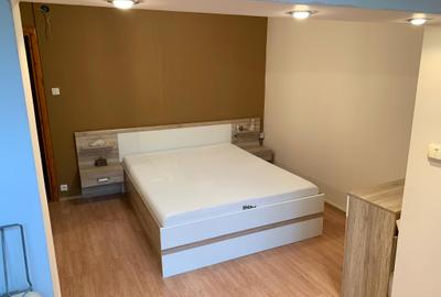 Apartament 3 camere decomandat Lunei aproape de Complex Centrala gaz amenajat - 8