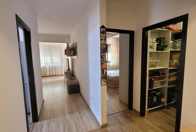 Apartament cu 2 camere decomandate, et 2,  Km 5 – bloc nou - 5