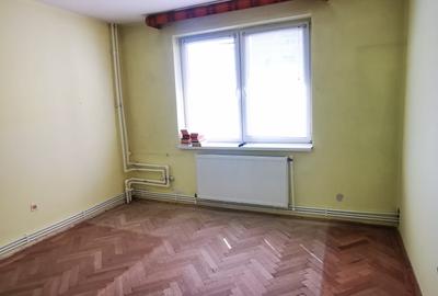 🙋Tomis II🔸2 Camere semiDecomandate 50m²  Centrala pe Gaze Necesita Renovare - 5