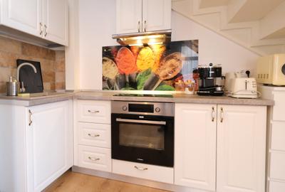 Vanzare apartament cu 4 camere in vila renovata Ultracentral Mitropolie - 8