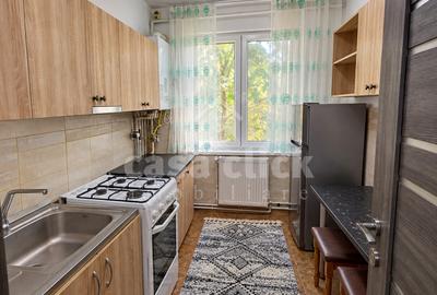 Centru Galați – 2 camere renovate, mobilate, cu balcon și boxă - 6