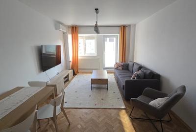 Apartament cu 3 camere decomandat, mobilat în Gara