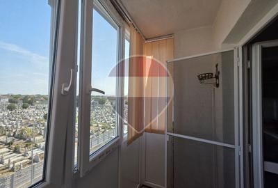 Inchiriere apartament o camera cu balcon Micalaca - 6