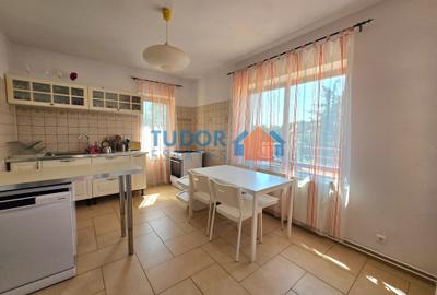 Elegant 2-Bedroom Penthouse Duplex with House-Like Feel - 7