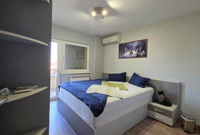 Apartament cu 4 camere decomandat, mobilat în Complex Studențesc