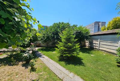 Casa eleganta cu tavane inalte si gradina superba - 12