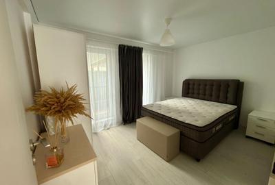 Apartament cu 2 camere decomandat, mobilat în Metalurgiei