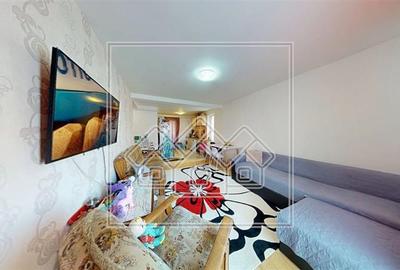 Apartament mobilat, 2 camere, 2 balcoane, loc de parcare -T. Ricci - 5