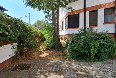 Apartament pentru birouri - Televiziune - 11