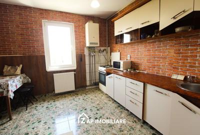 Apartament cu 2 camere decomandat în Unirii