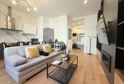 Apartament cu 2 camere decomandat, mobilat în Ultracentral