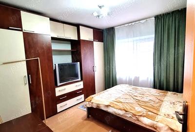 Apartament cu 2 camere decomandat în Piața Centrală