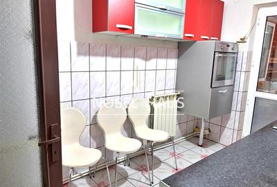 Apartament 2 camere, etajul 1, zona Scoala 8 - 9