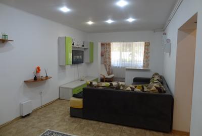Apartament 2 camere decomandate parter, de inchiriat, zona- Abator - 1