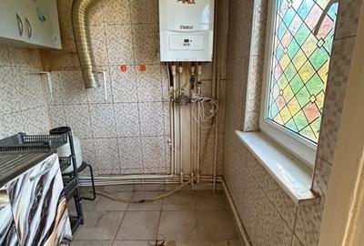 APARTAMENT 2 CAMERE DE VANZARE MICRO 40 ETAJ 3 - 3