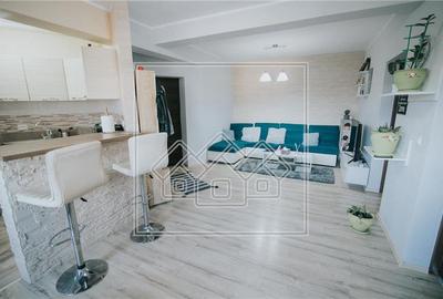 Apartament cu 3 camere nedecomandat în Turnișor