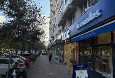Spațiu comercial, 130 mp în Moșilor