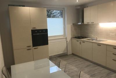 Apartament 3 camere zona PALAS / 3 rooms PALAS - 6