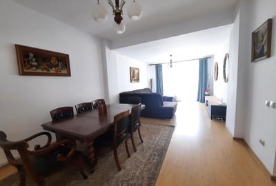 Apartament la vila, 4 camere, garaj, pivnita - 1