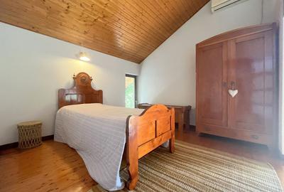 Casă deosebită 5 camere – grădină matură - 11